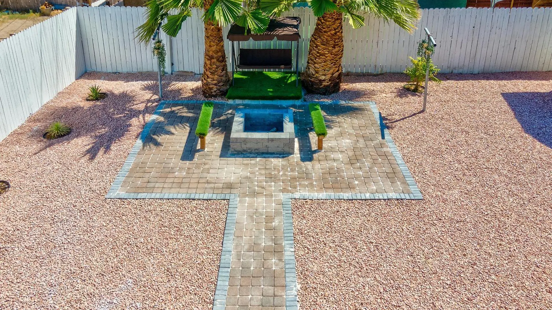 לאס וגאס Fully Remodeled, Landscaped, King Beds, Desk Space בית נופש לאס וגאס