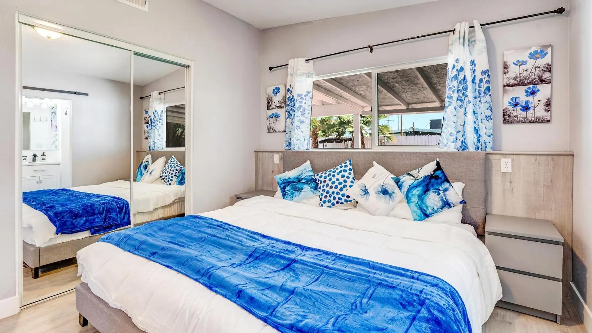 בית נופש לאס וגאס Fully Remodeled, Landscaped, King Beds, Desk Space