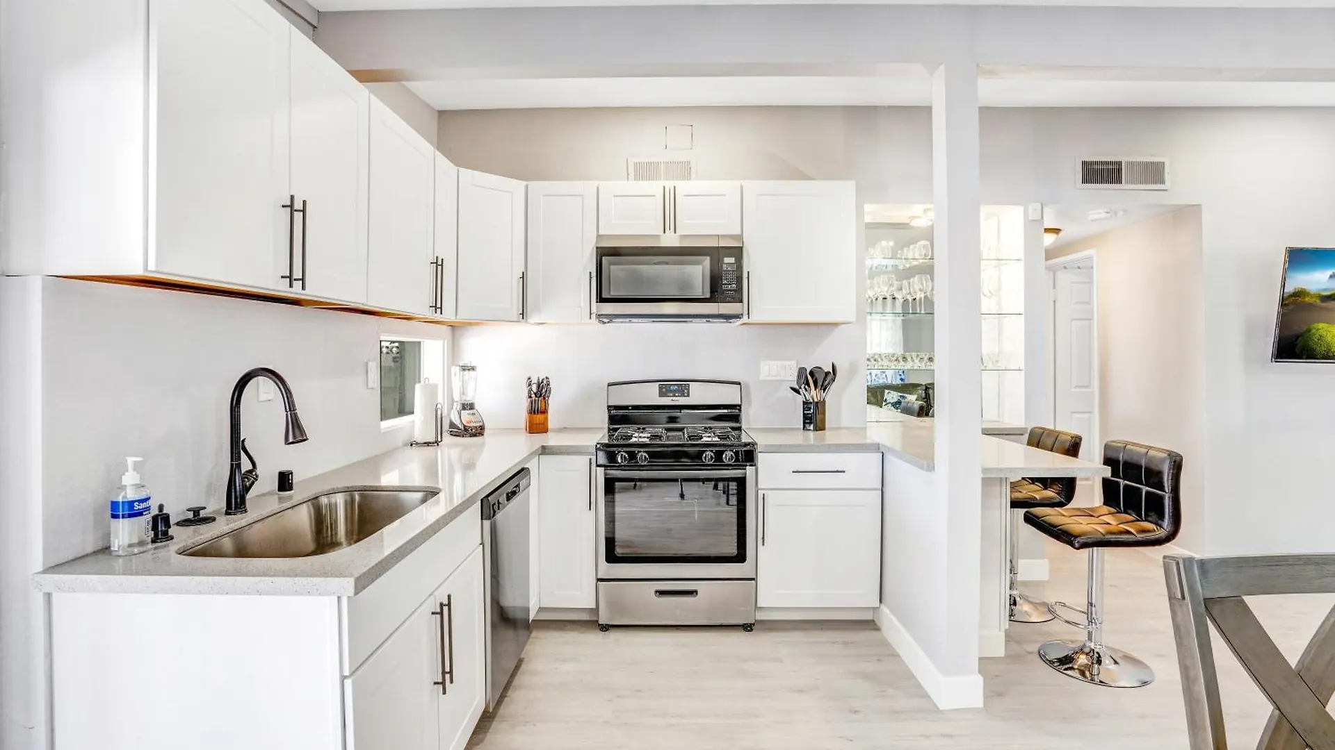 לאס וגאס Fully Remodeled, Landscaped, King Beds, Desk Space 0*, לאס וגאס